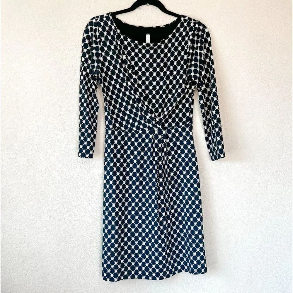 Gilli Stitch Fix Size Medium Printed Dress Stretchy